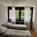 200 Qm Wohnug Mit Sonnenterrasse Und Wintergarten